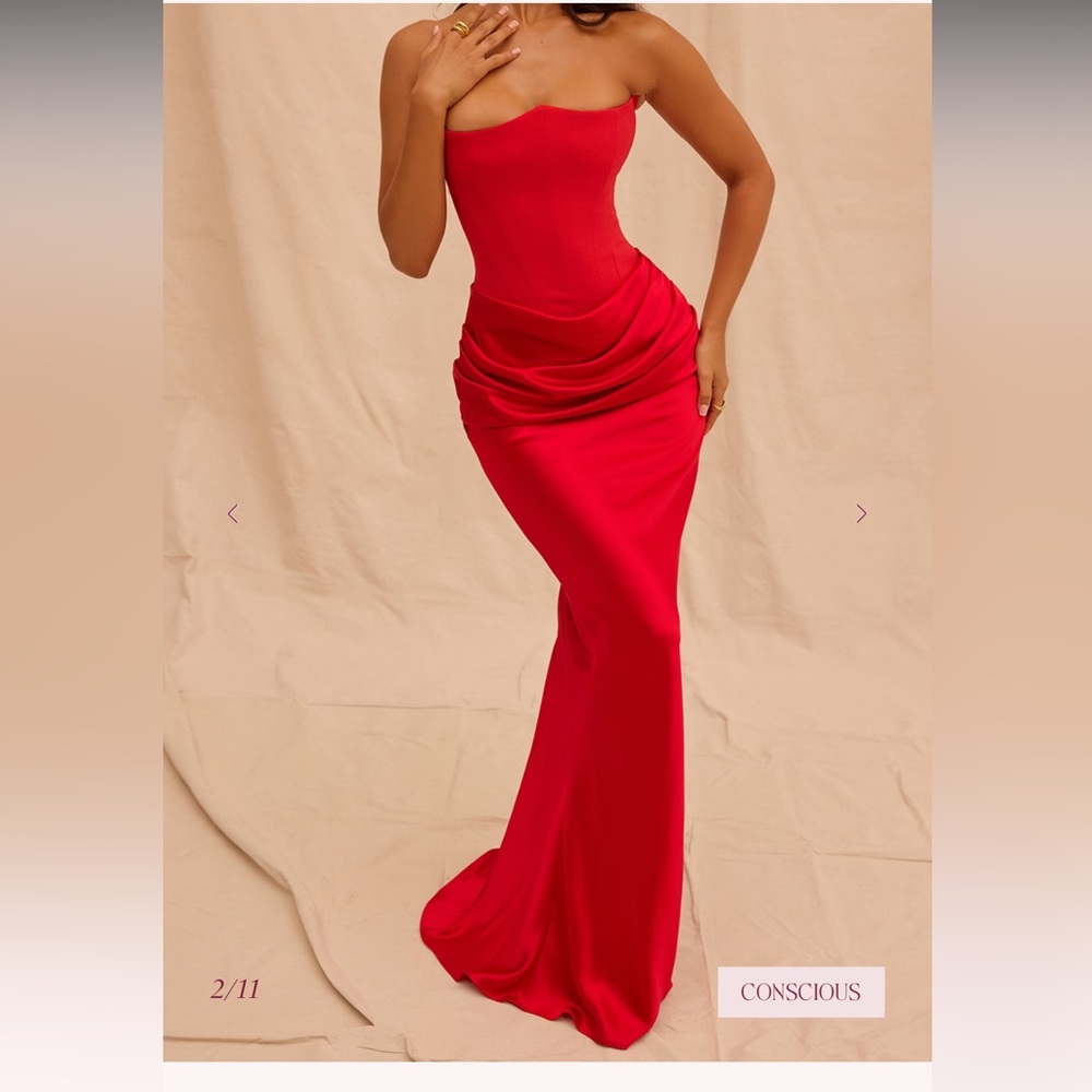 PERSEPHONE
Scarlet Strapless Corset Maxi Dress
